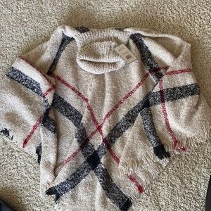 NWT Jen and co. Poncho